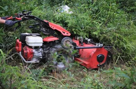 The advantages of JOYANCE flat blade mower compared with traditional flail mower