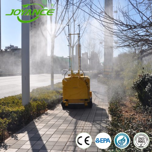 Hydraulic folding arm farm pressure sprayer