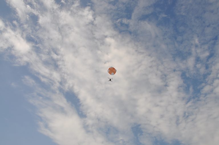 JOYANCE Conducts Successful Safety Parachute Test for High-Altitude Cleaning Drone